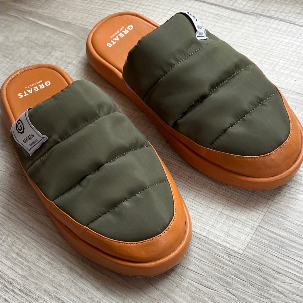 Greats Foster Brooklyn Slides - Olive and Orange